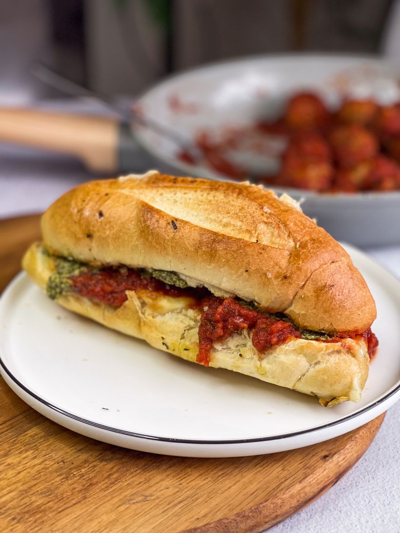 Hausgemachtes Meatball-Sandwich