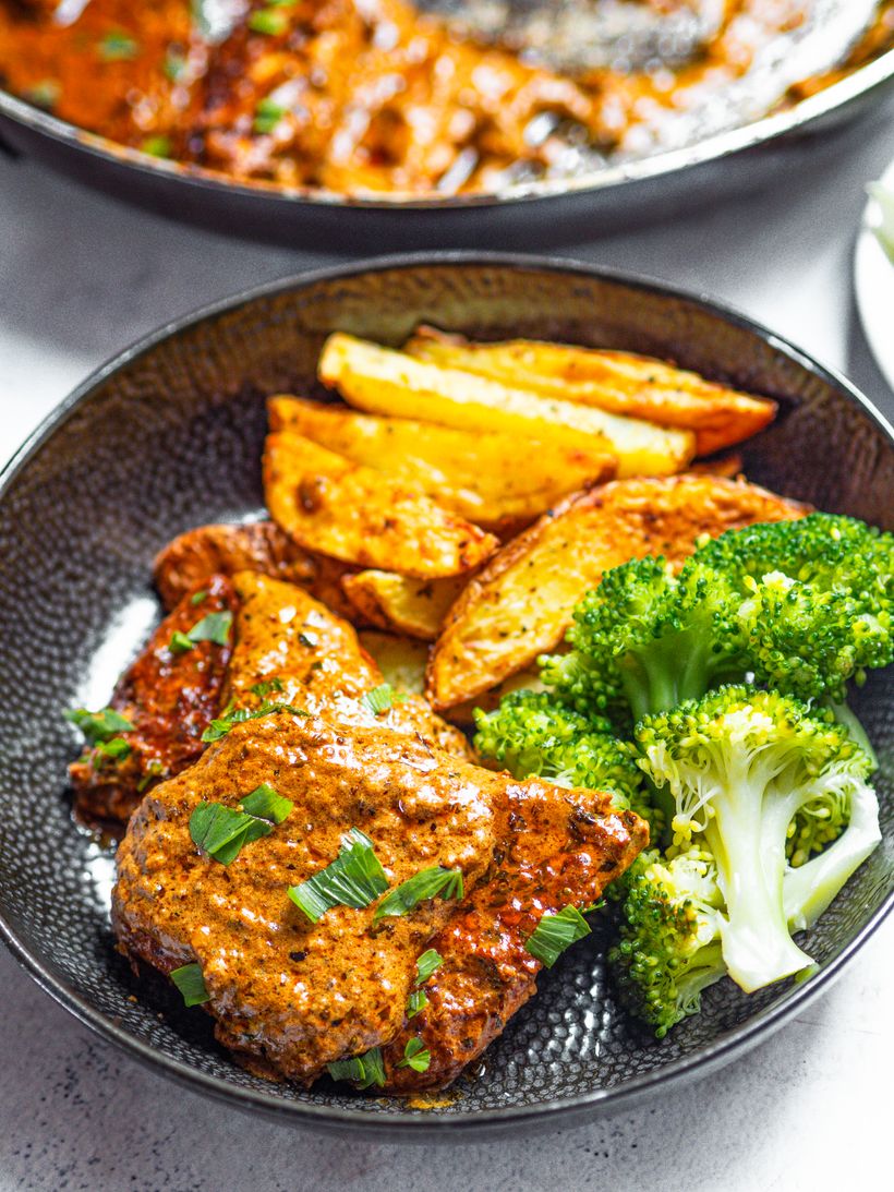 Kuřecí maso se smetanovou omáčkou