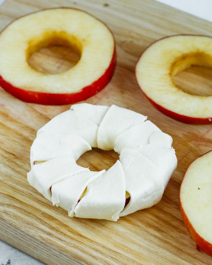 Äpfel im Blätterteigmantel