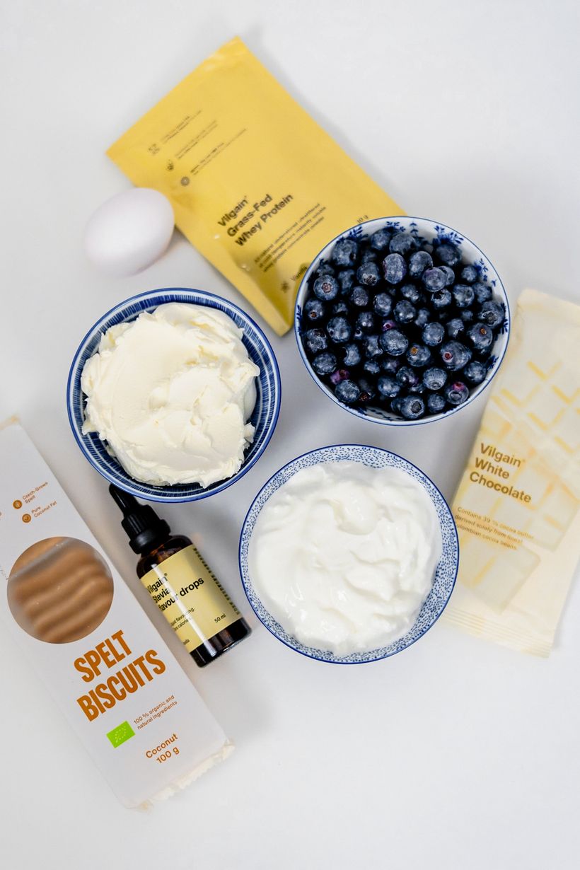 Proteínový cheesecake s čučoriedkami