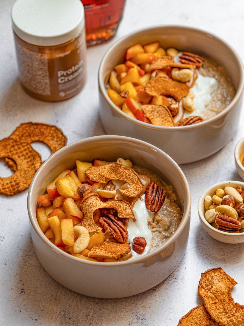 Jablková ovsená kaša s pekanmi