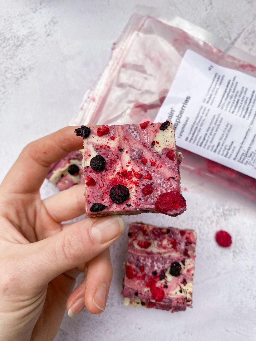 Proteínové tyčinky s bielou čokoládou