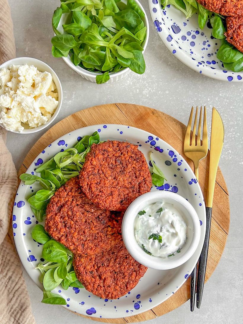 Rote-Bete-Patties mit Tzatziki