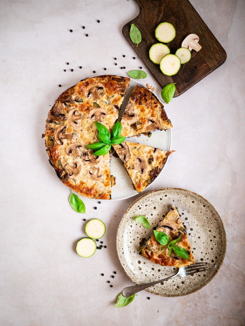 Frittata s cuketou a žampiony