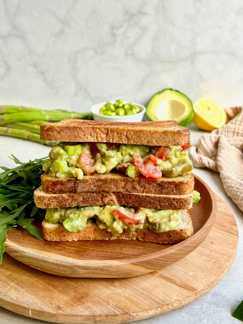 Avocado & Asparagus Sandwich