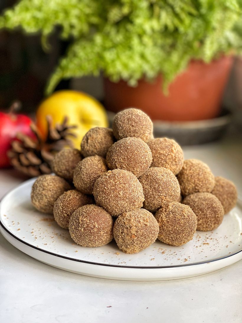 Medovníkové guľôčky