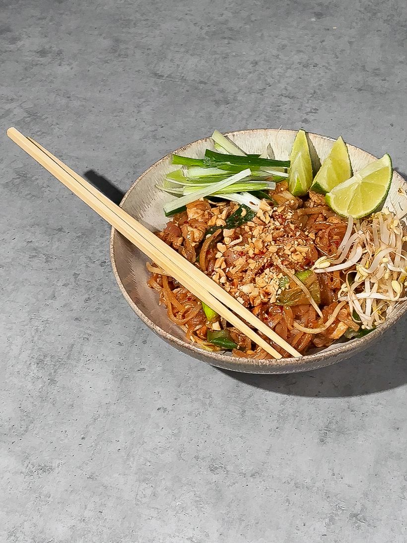 Pad Thai mit Hähnchenfleisch