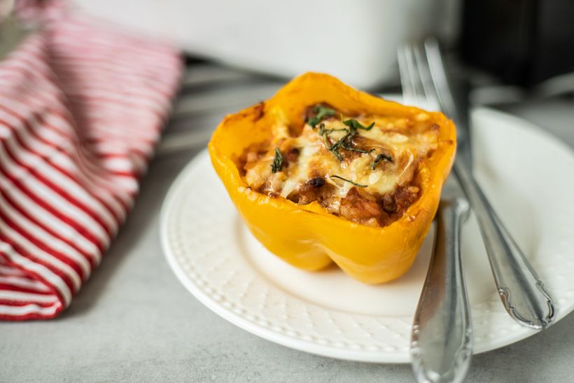 Gefüllte Paprika mit Hackfleisch im Backofen