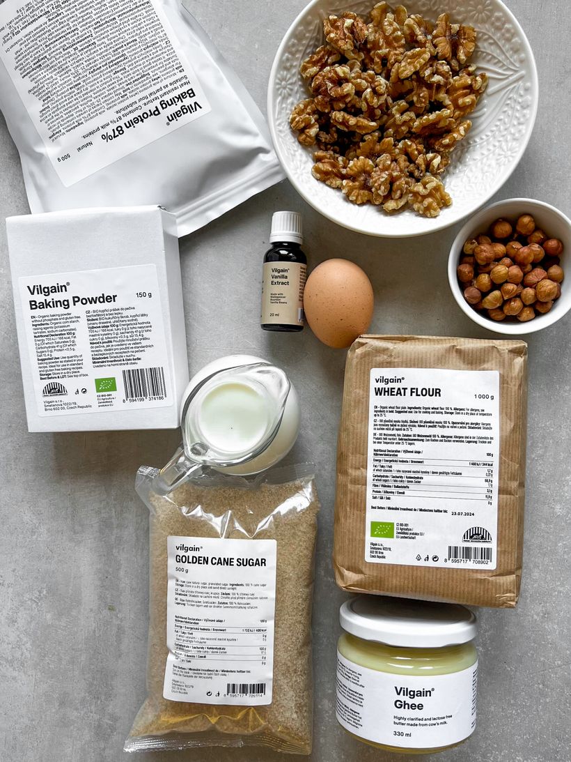 Hrníčková ořechová bábovka