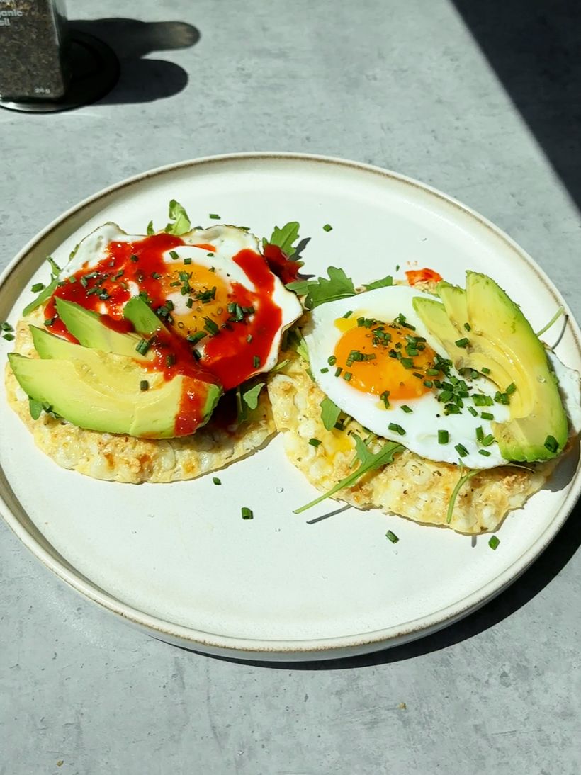 Tacos z cottage sýru s avokádem a vejci