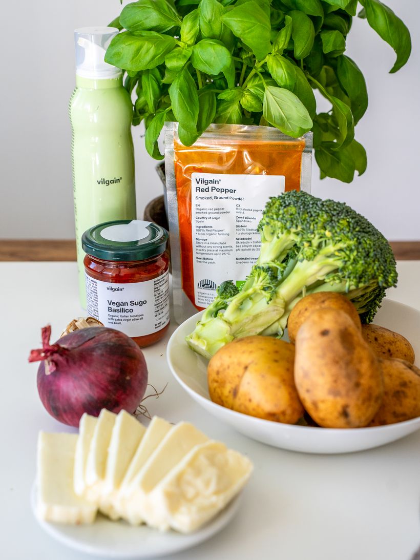 Überbackenes Gemüse mit Halloumi-Käse