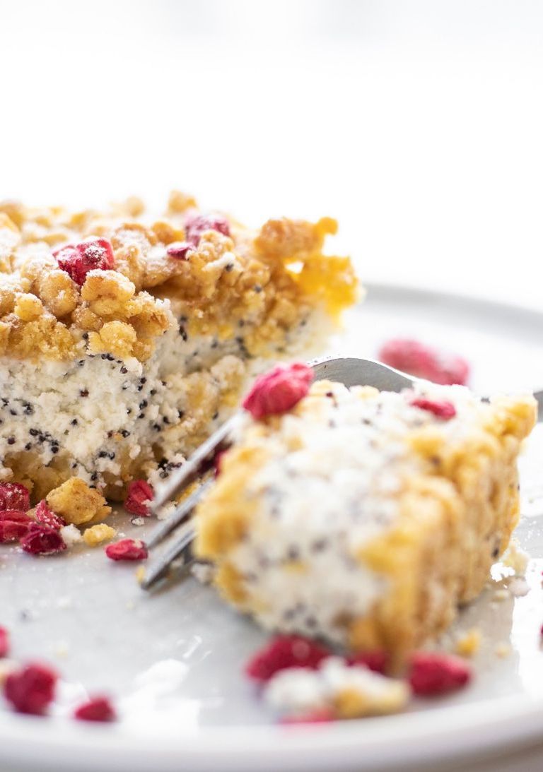 Strouhaný koláč s tvarohovo-makovou náplní