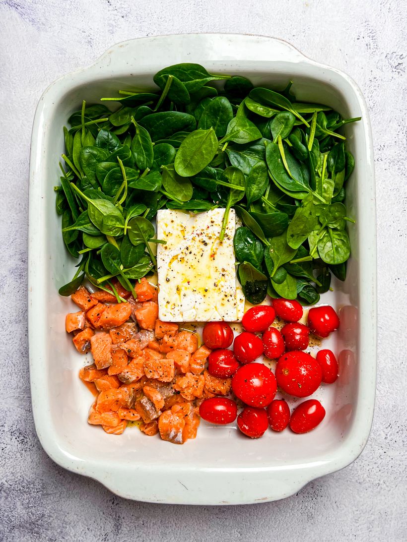 Paste cu feta și somon