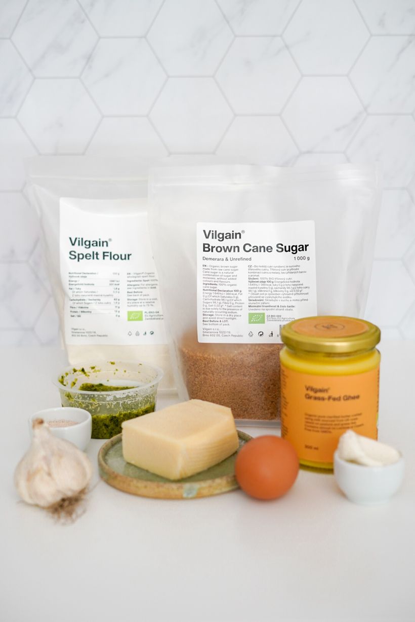 Domácí česneková bageta