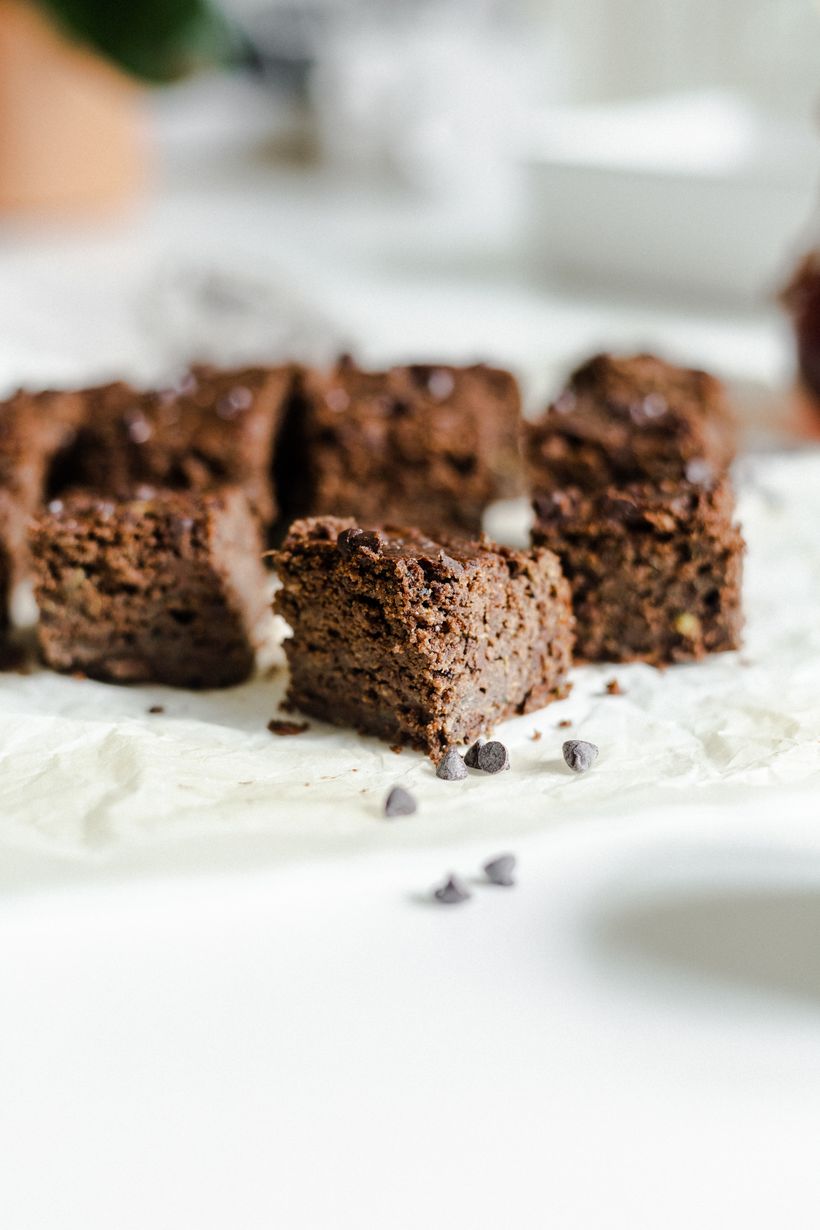 Vegane Zucchini-Brownies ohne Zucker