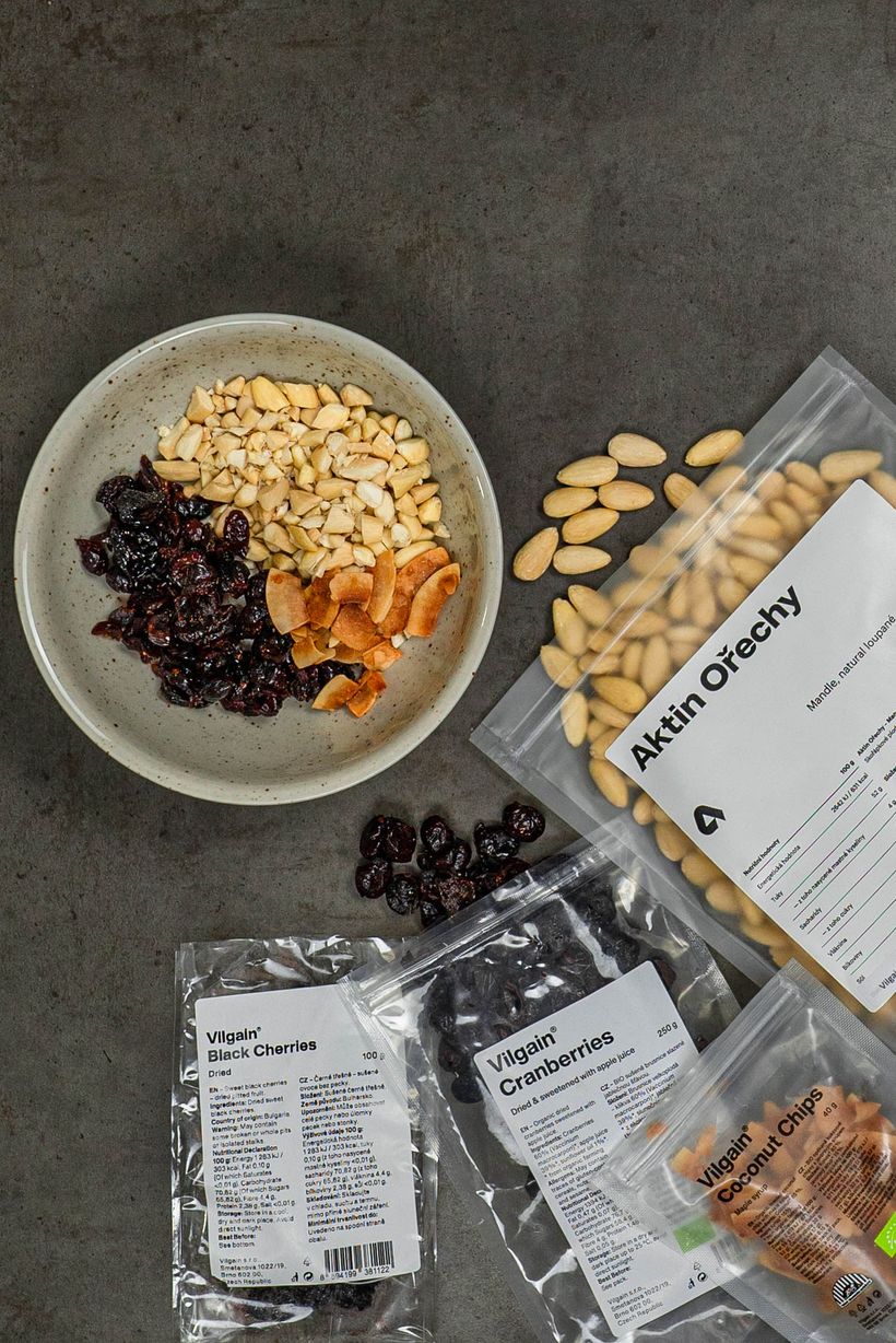 Vianočná štóla s ovocím a orechmi