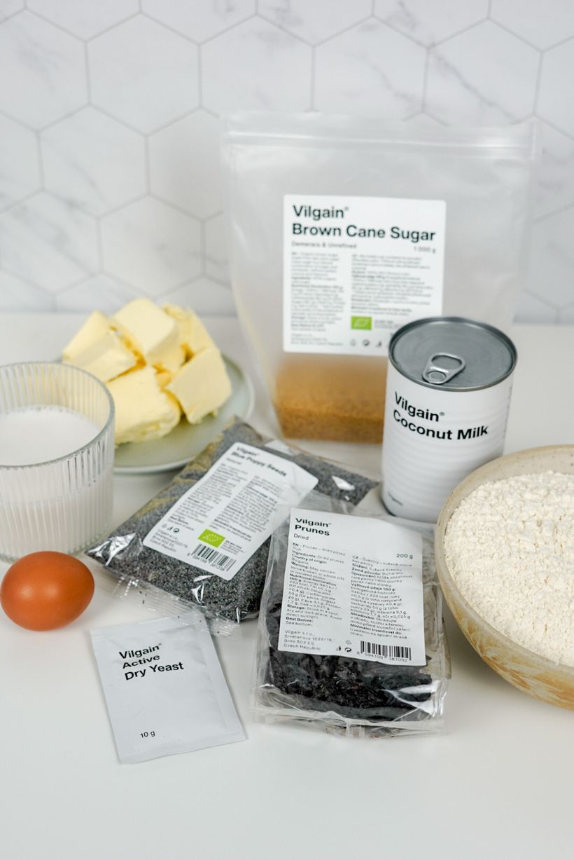 Makoví šneci z kynutého těsta