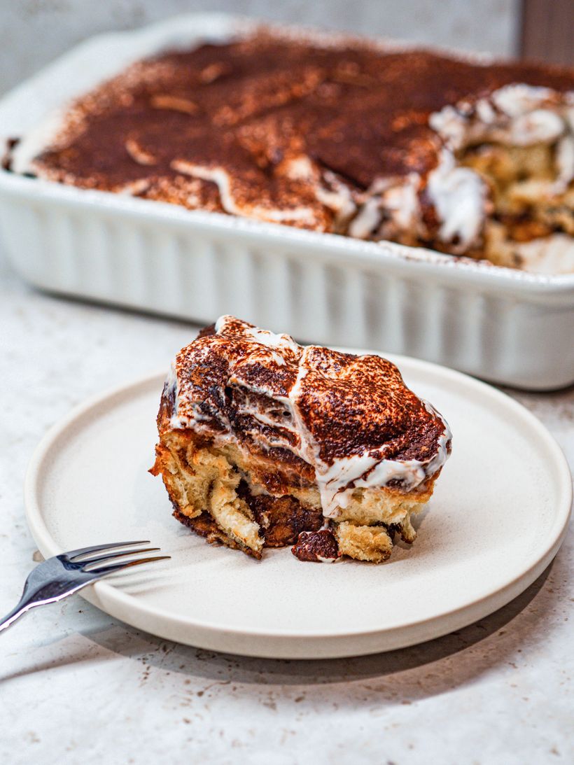 Tiramisu Cinnamon Rolls