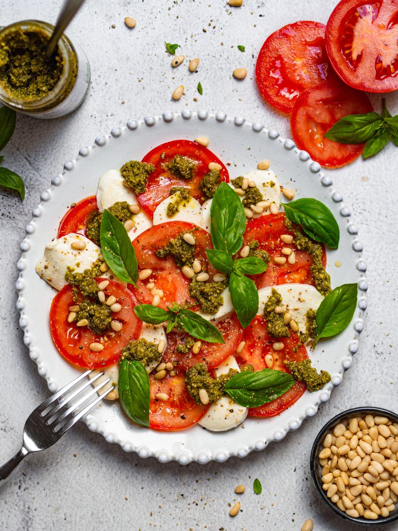 Caprese Pesto Salad