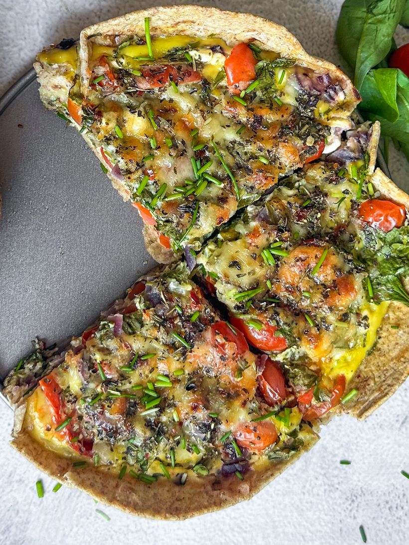 Jednoduchý slaný quiche z tortilly