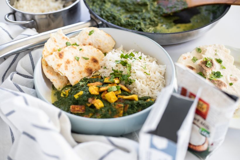 Vegan Palak Paneer: Indický špenát s tofu a dvoma prílohami