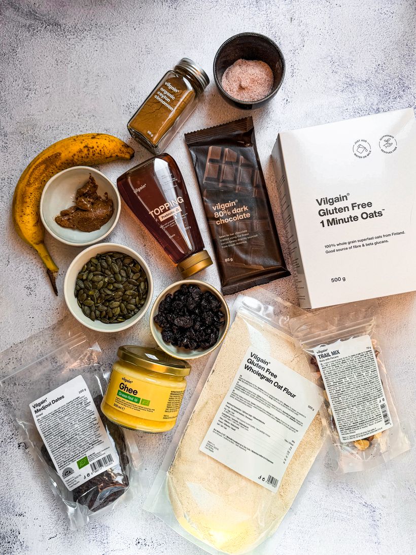 Granola cookies se sušeným ovocem a oříšky