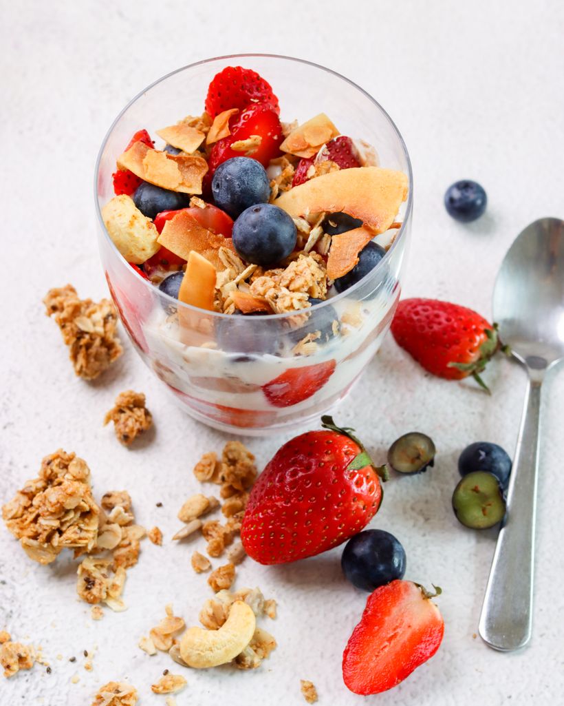 Nepečený tvarohový dezert s ovocem do skleničky