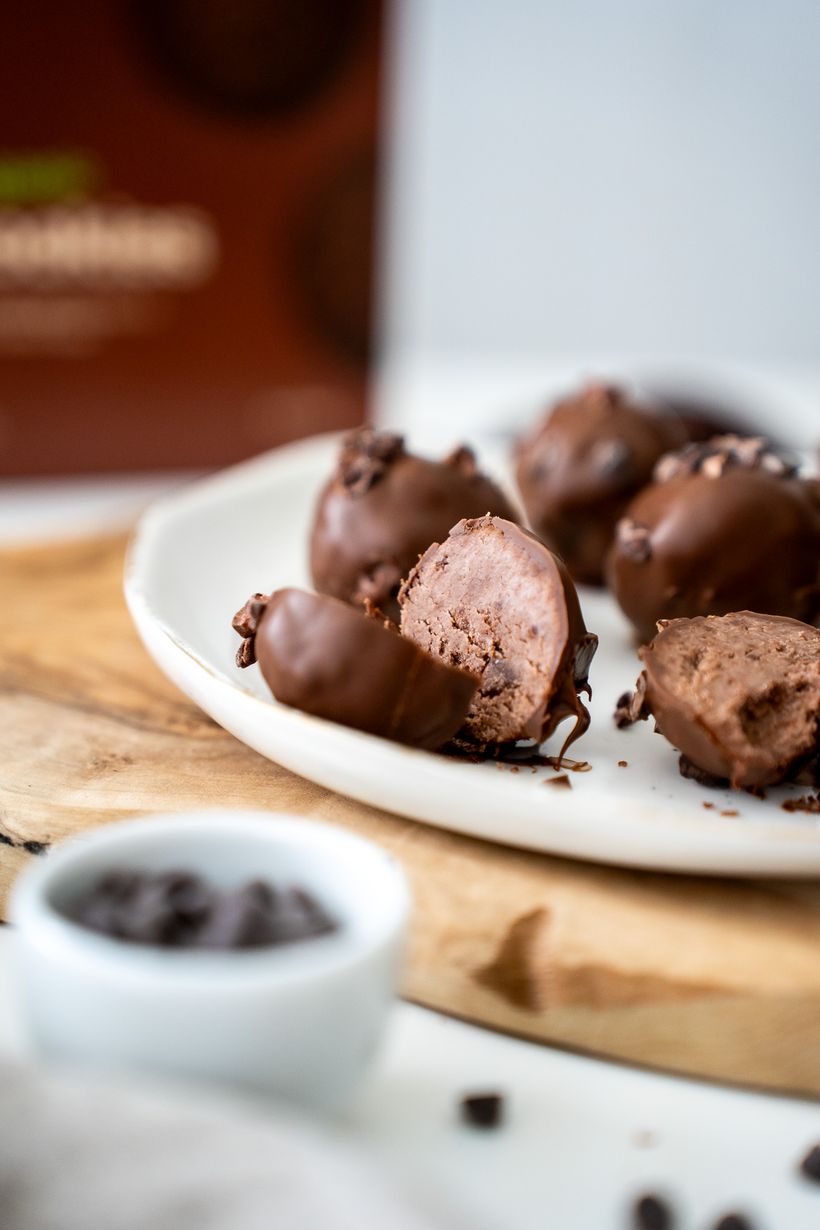 Schokoladen-Protein-Kugeln
