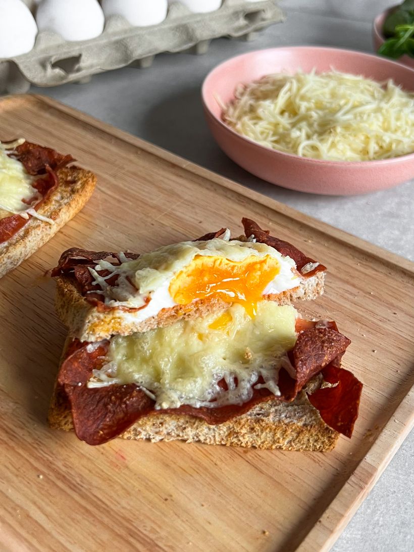 Toast s vejcem a šunkou z horkovzdušné fritézy