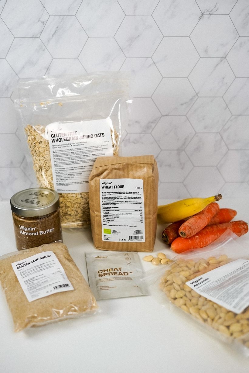 Vegan banánovo-mrkvový chlebíček