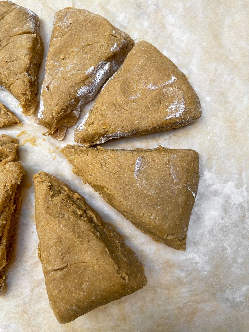Škoricové koláčiky scones