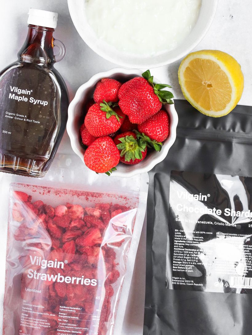 Yoghurt Frozen Bites with Fruit
