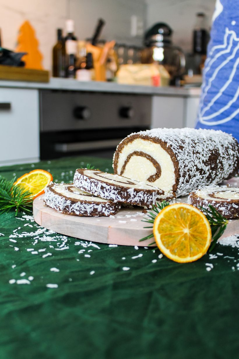 Vegan kokosová roláda by @surovadcerka