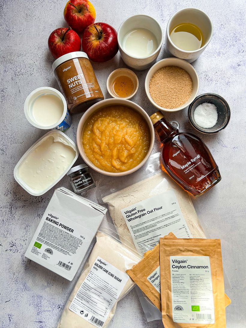 Saftiger Apfelkuchen mit Karamell