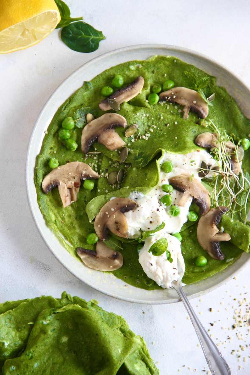 Špenátové palacinky s krémovou náplňou