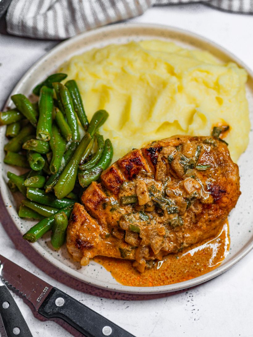 Parmazánové kuře s bramborovou kaší