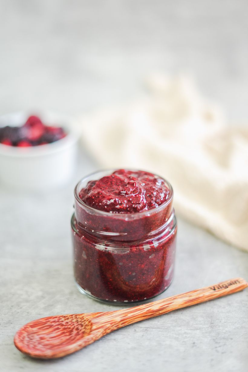 Chia marmeláda z lesního ovoce