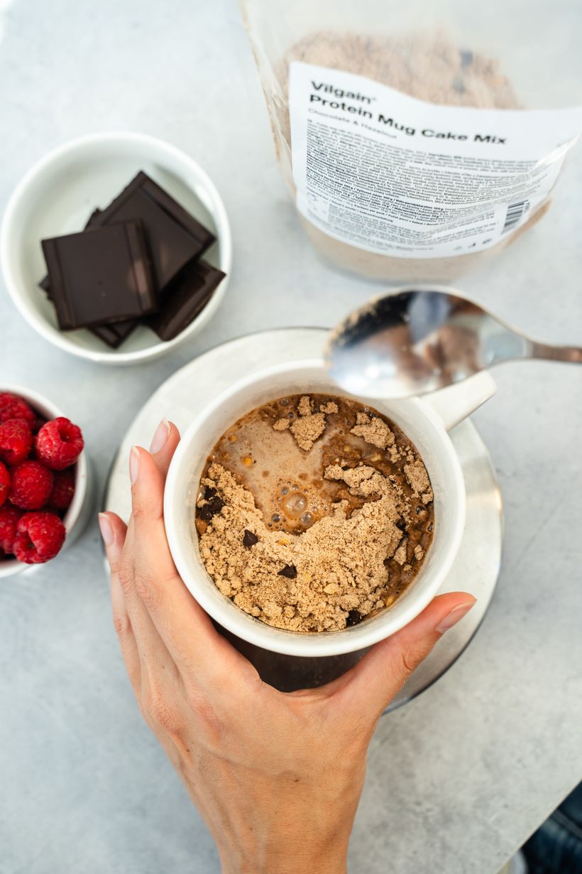Mug cake proteic cu ciocolată