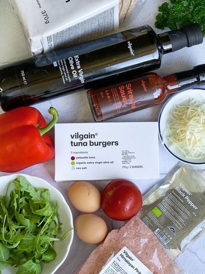 Vaječný sendvič s tuňákem a zeleninou