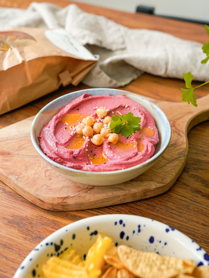 Hummus z červené řepy