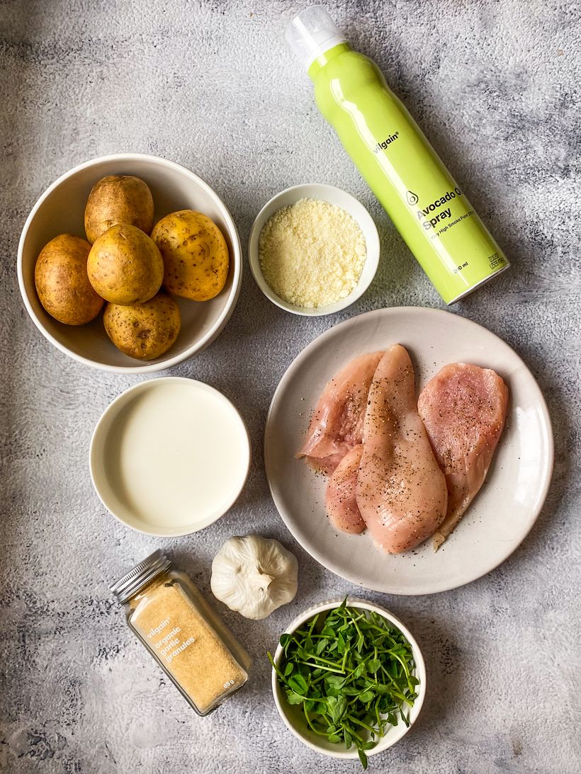 Hähnchen mit Knoblauch und Ofenkartoffeln