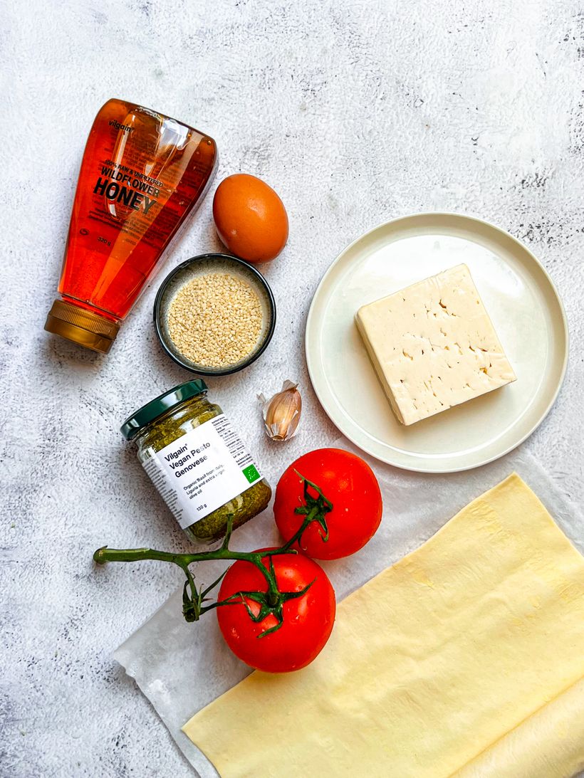 Pesto pletenec z listového těsta