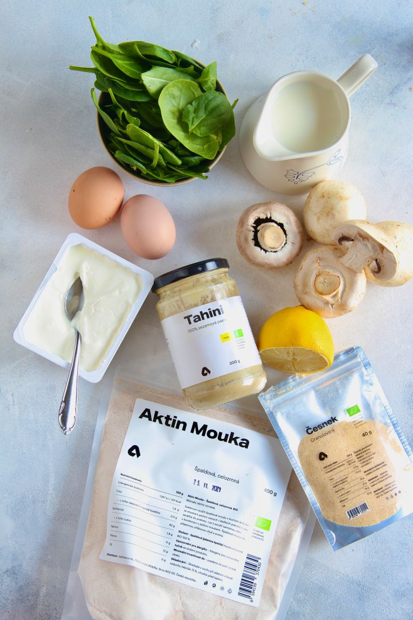 Špenátové palacinky s krémovou náplňou