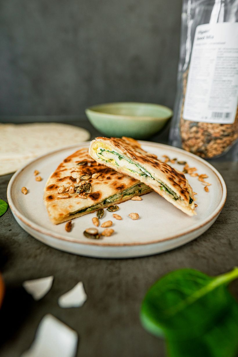 Wrap s vejcem, sýrem a špenátem