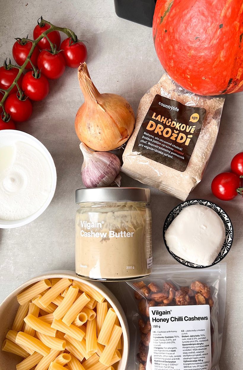 Fehérjében gazdag tészta sütőtökös szósszal