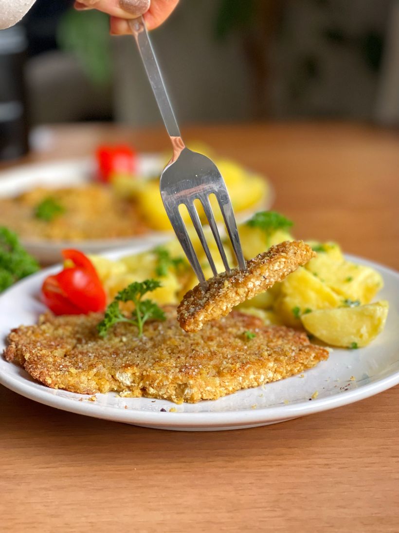 Veganes Tofu „Schnitzel" mit Kartoffeln