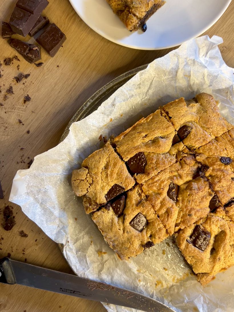 Peanut Butter Blondies