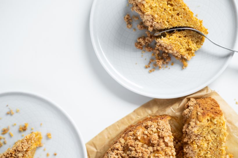 Egészséges répatorta zabpehely morzsával