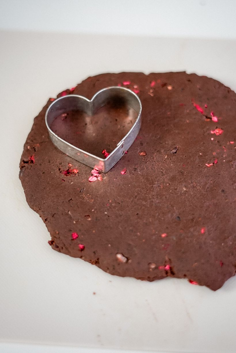 Valentínske raw srdiečka z datlí