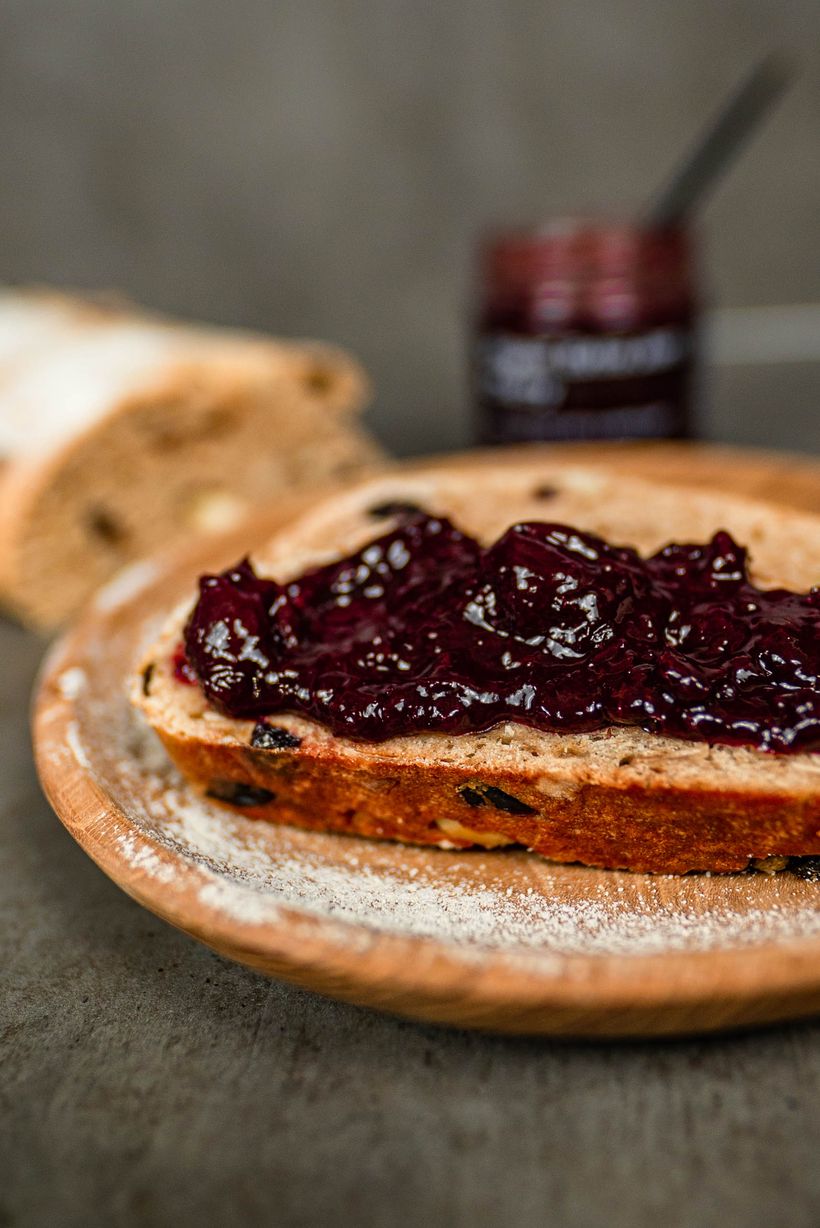 Vianočná štóla s ovocím a orechmi